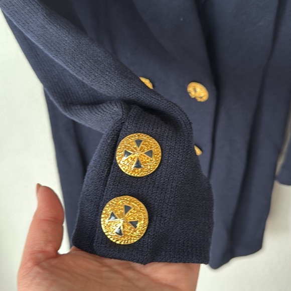 St. John Vintage Knit Blazer - Picture 5 of 9